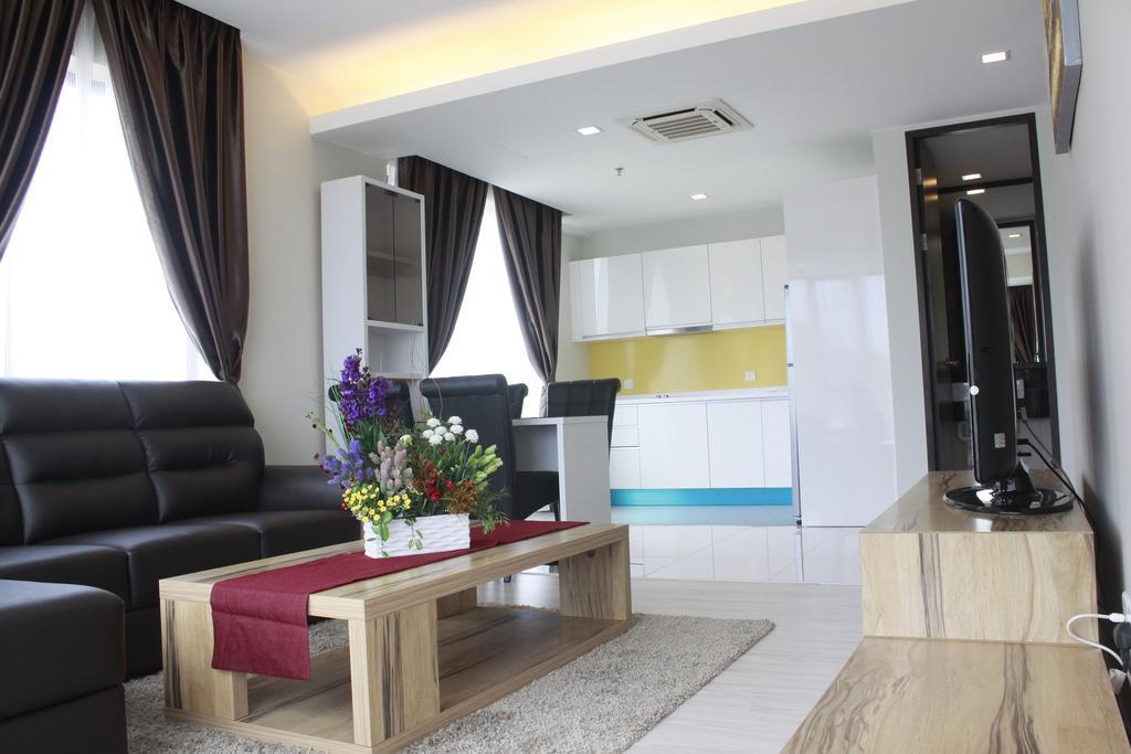 Cosy Modern Apartment Кота-Кинабалу Экстерьер фото